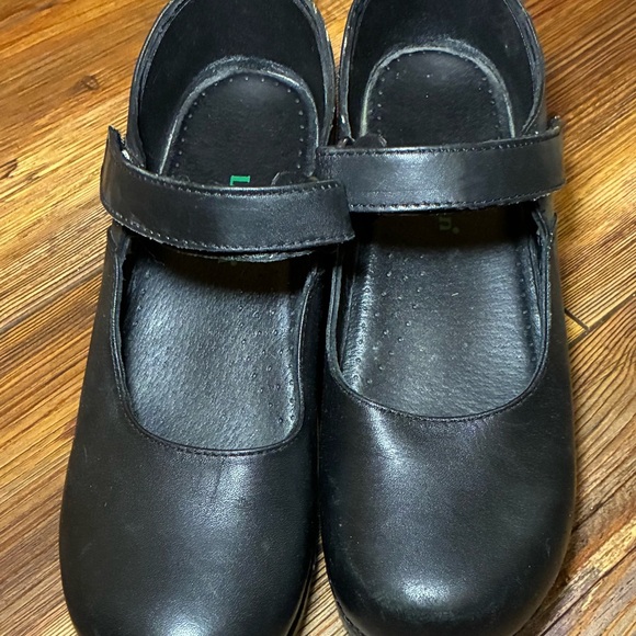 L.L. Bean Women’s Black Leather Clogs Mary Jane Shoes Size 6 Medium - Picture 13 of 13